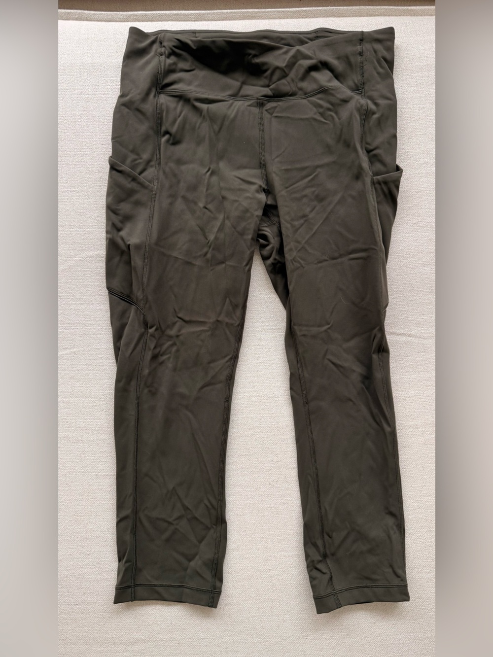 Lululemon leggings- Olive Green